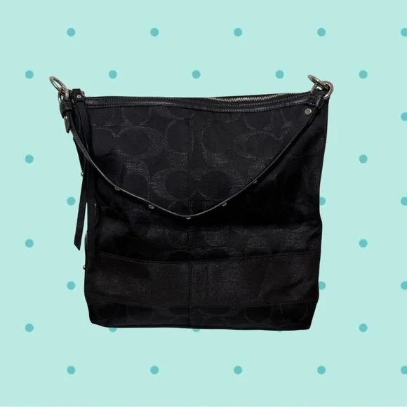 Coach Shoulder Bag - Picture 6 of 6